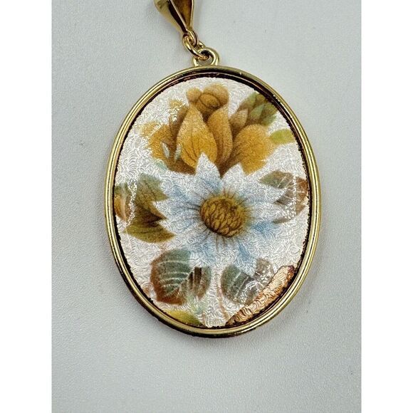 Vintage  1978 ‎ Sarah Coventry Spring Bouquet Gold Tone Flower Pendant Necklace - Picture 4 of 11